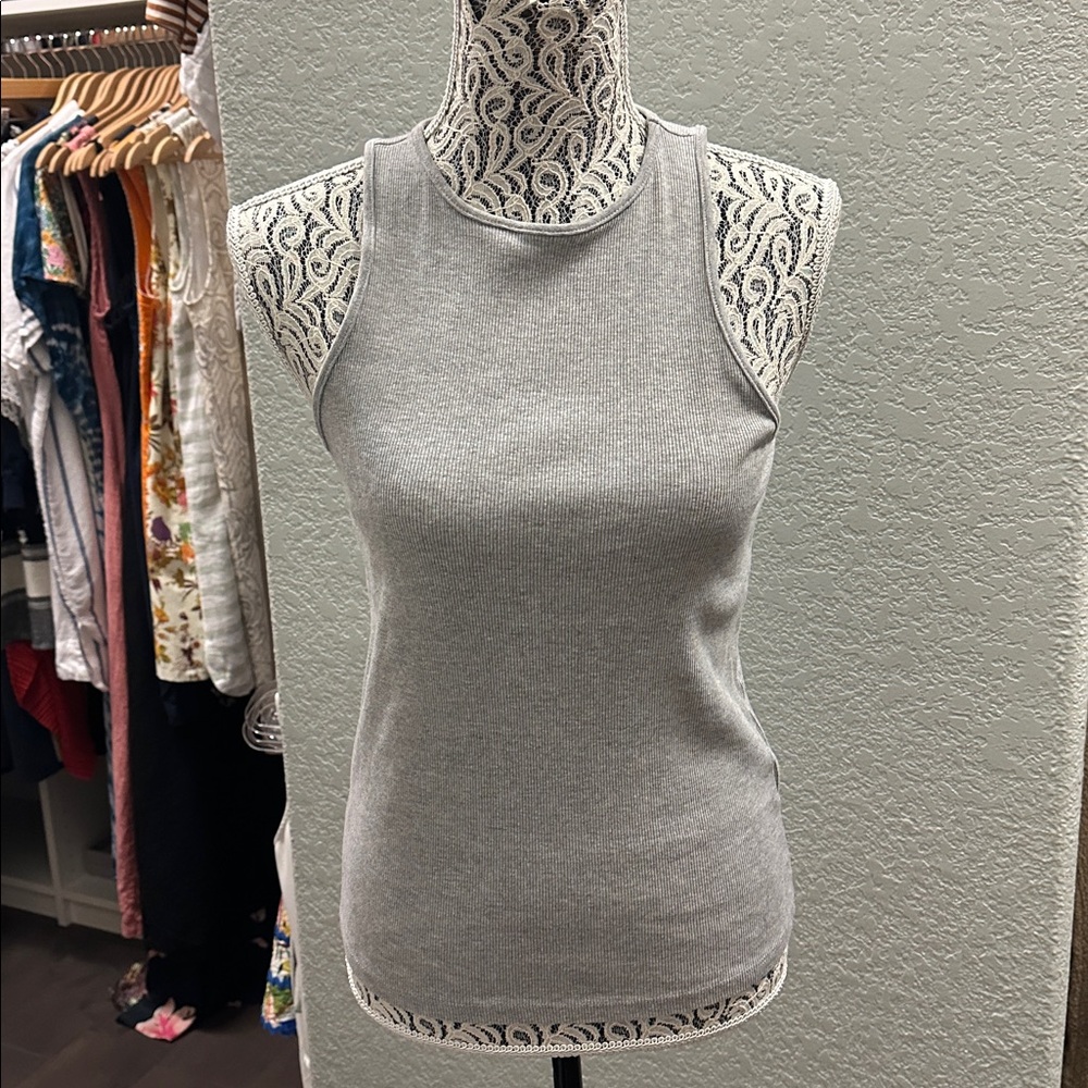 H&M Sleeveless Ribbed Top Bundle - Picture 6 of 12